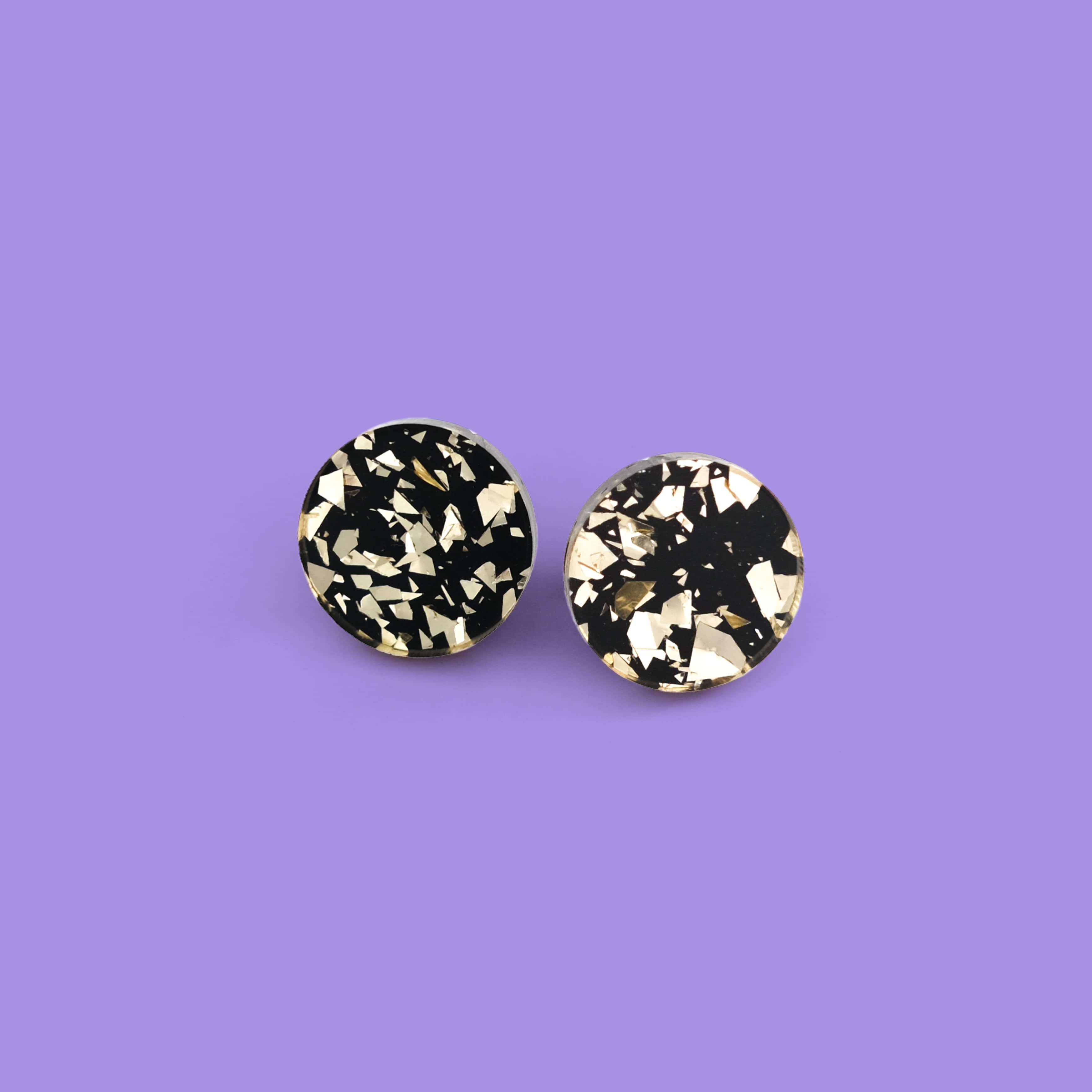 Glam and glitzy Black and Gold chunky glitter studs! 