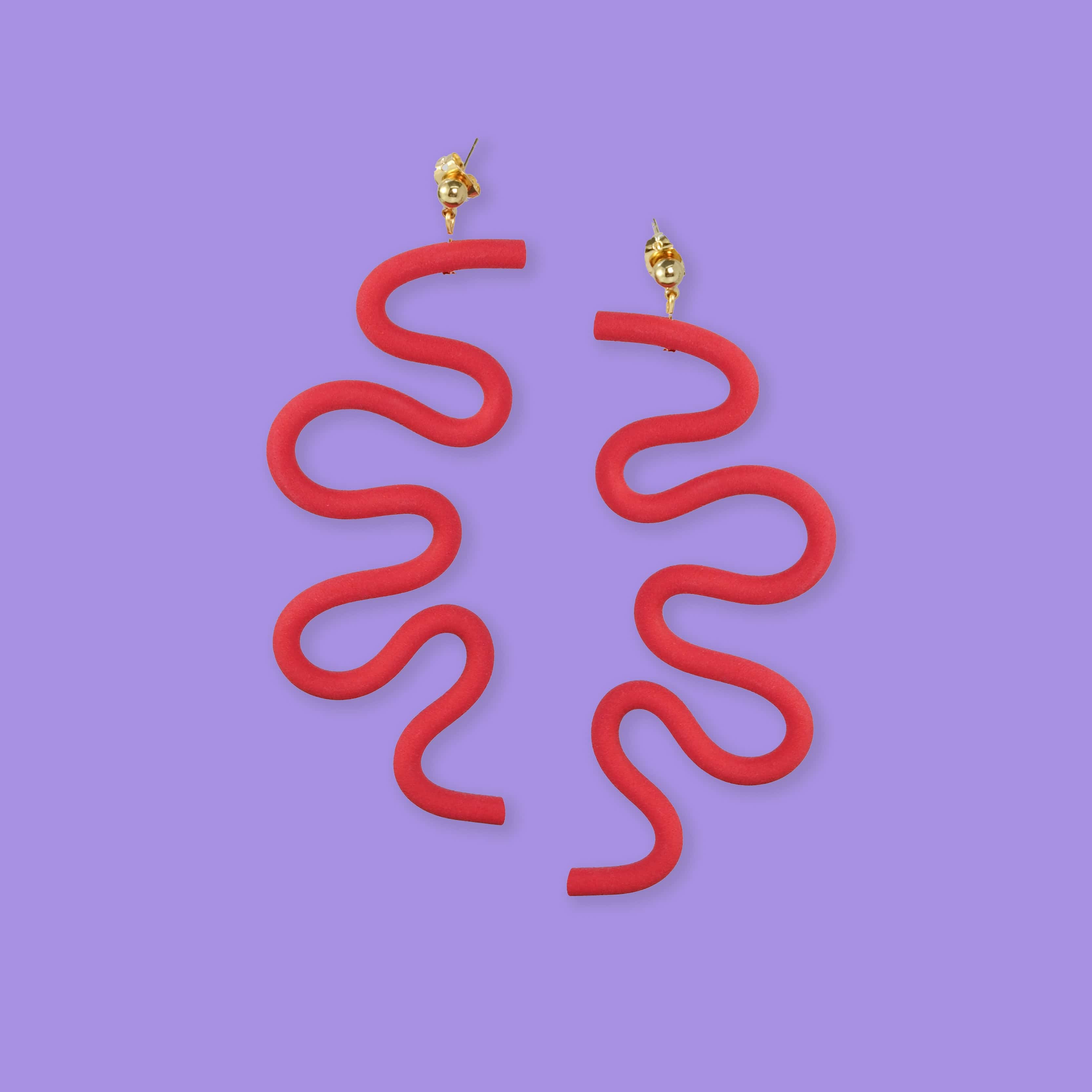 Tube Squiggle dangly earrings small in red #color_red